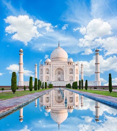 Taj Mahal at sunrise, Agra